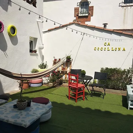 Hostel Cocollona Χιρόνα