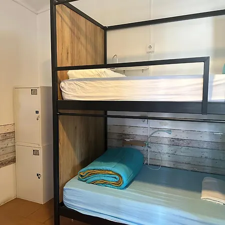 Cocollona Hostel