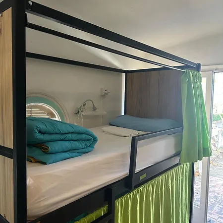 Hostel Cocollona *