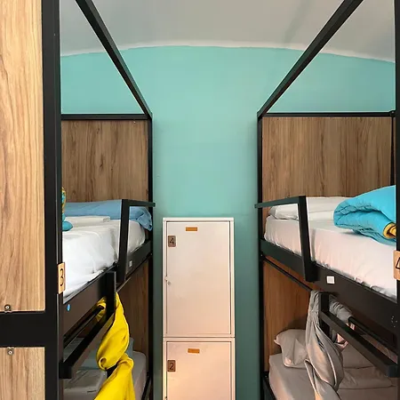 Hostel Cocollona