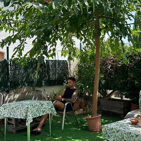 Hostel Cocollona