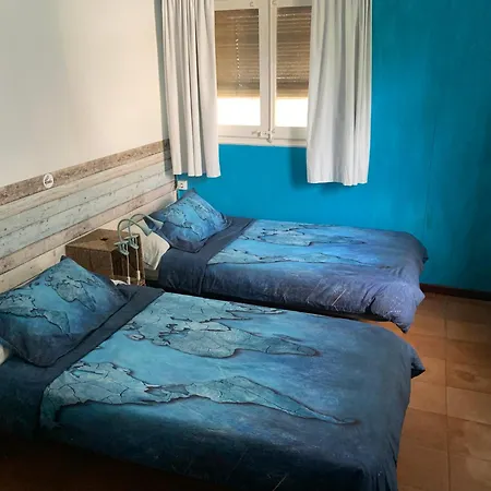 Hostel Cocollona Χιρόνα